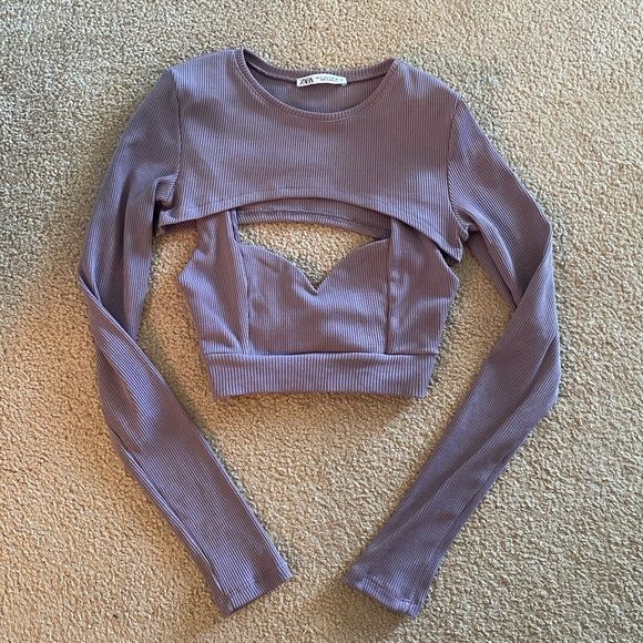 Tops & Blouses